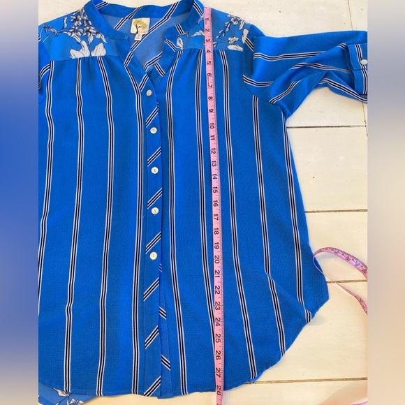 Fig and Flower Floral Stripe Top Women’s Large Blue Button Up Cottagecore Beach - Picture 4 of 8